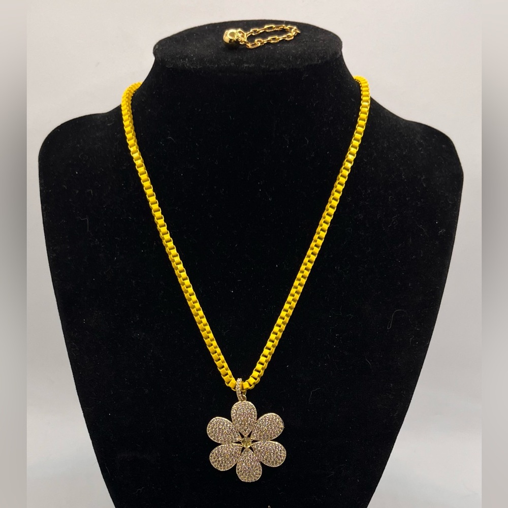 “Daisy Duke” Yellow Gemstone Necklace with Intricate Design